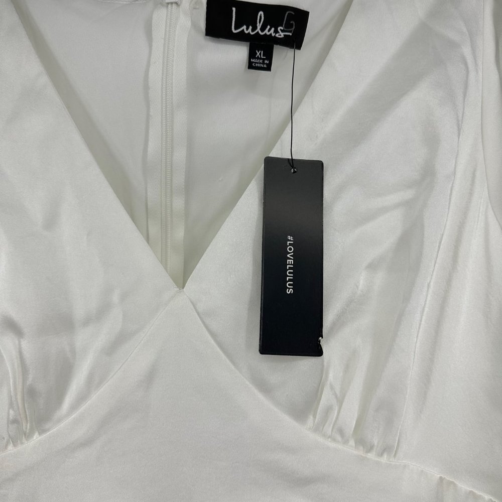 Lulu's Eternal Bond White Satin Ruffled Flutter Sleeve Maxi Dress Flawed NWT XL - Picture 6 of 12